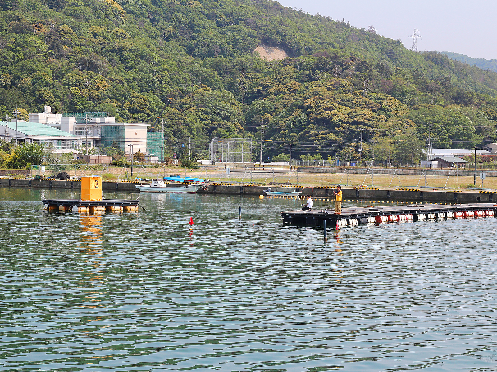シーパーク丹生の桟橋